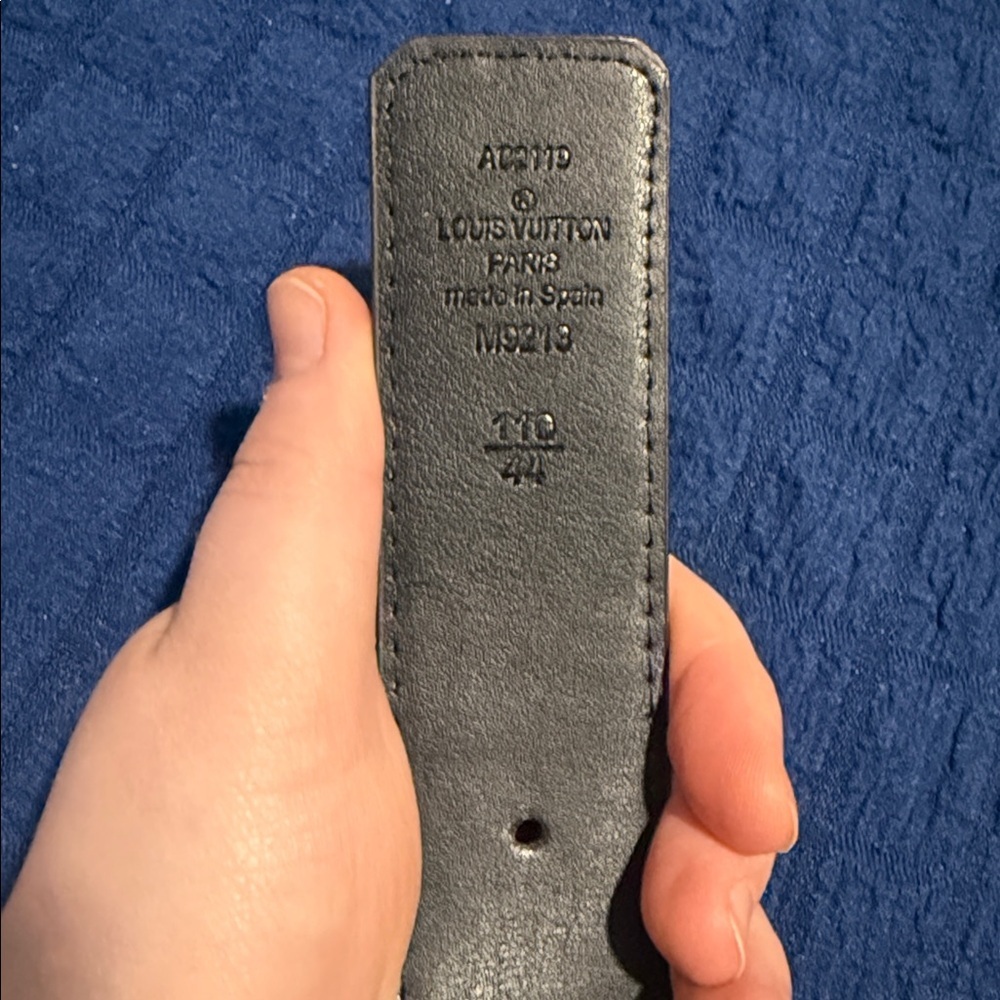 Louis Vuitton Belt - Picture 9 of 10
